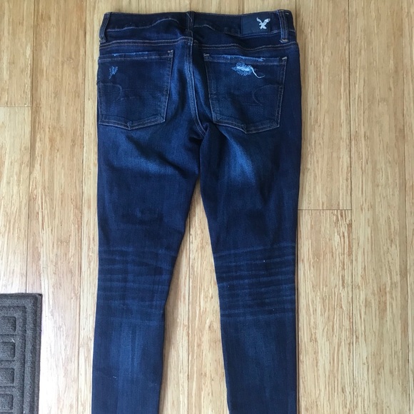 Dark wash American Eagle Ripped Jeans - Picture 4 of 4